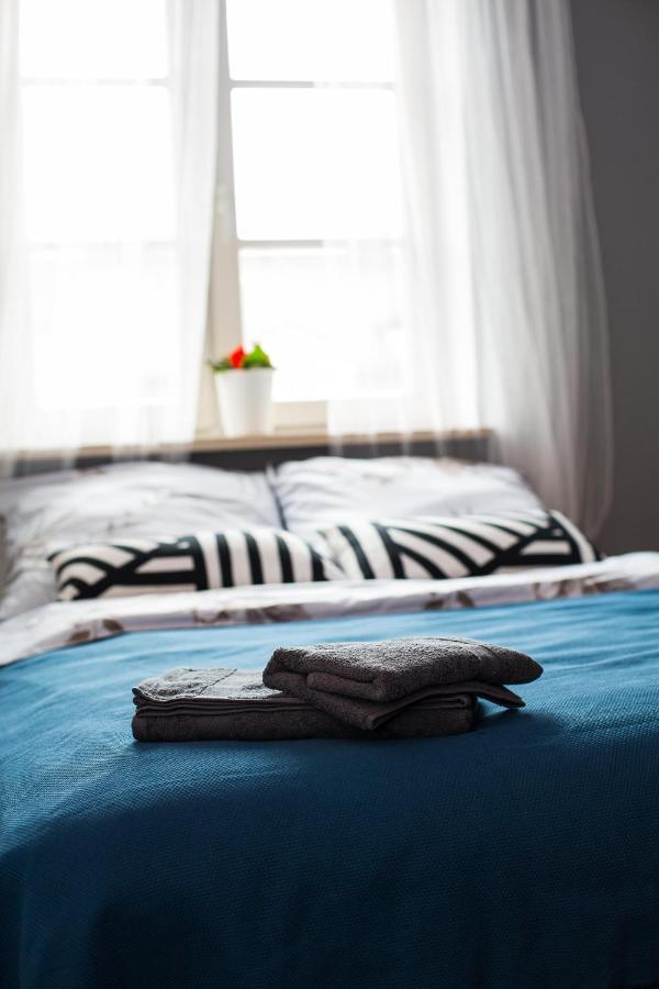 V Hostel Varsó Kültér fotó
